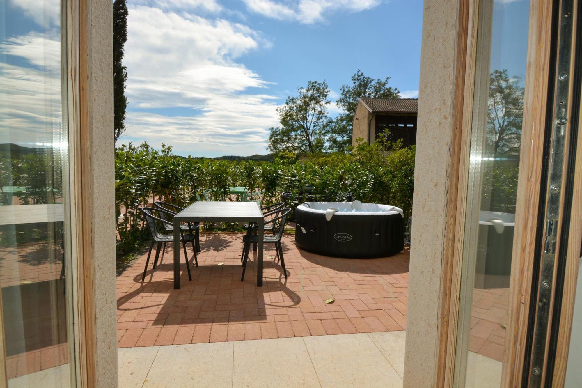 Residence Corte Bellebarbe Rivoli Veronese ภายนอก รูปภาพ
