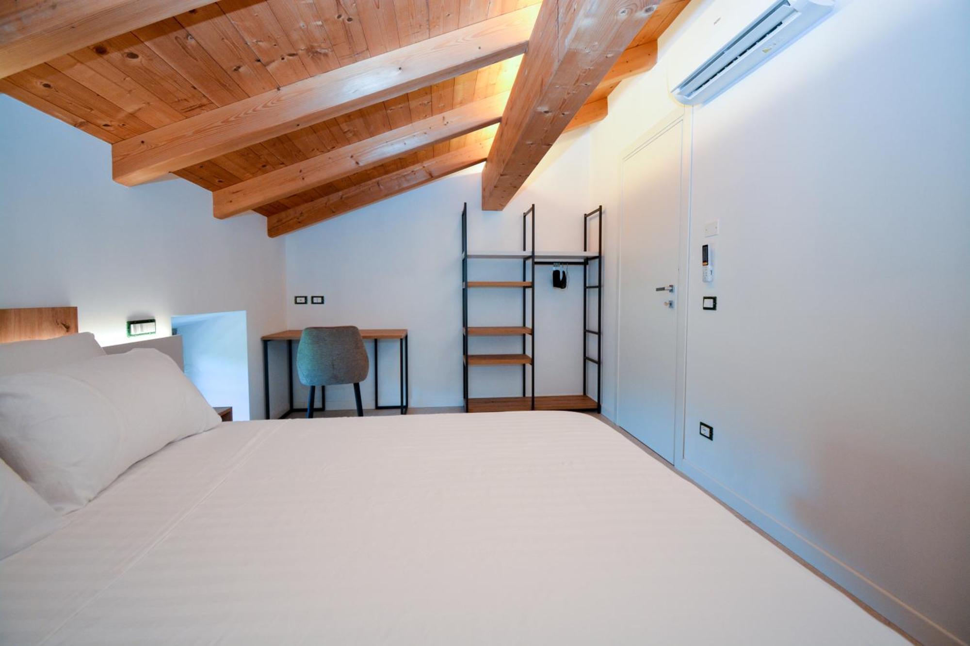 Residence Corte Bellebarbe Rivoli Veronese ภายนอก รูปภาพ